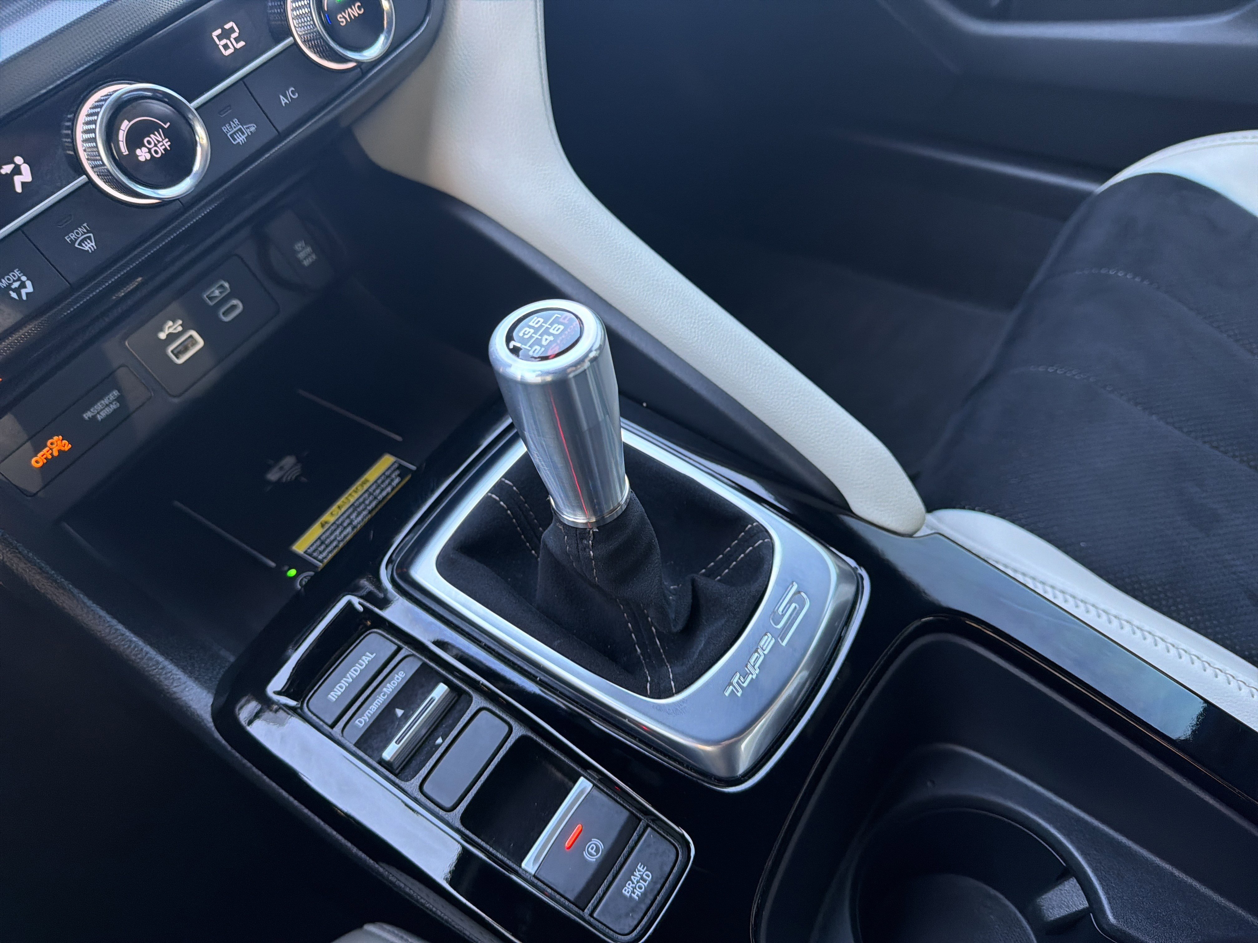 Used 2024 Acura Integra Type S image 16