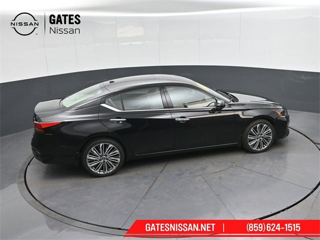 Used 2025 Nissan Altima 2.5 SL image 44