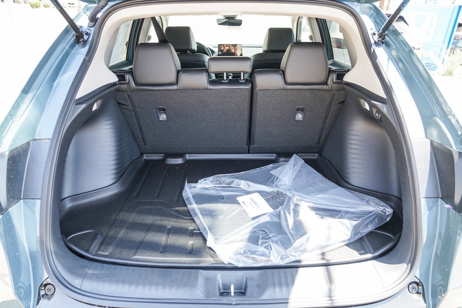 New 2026 Honda HR-V EX-L image 13