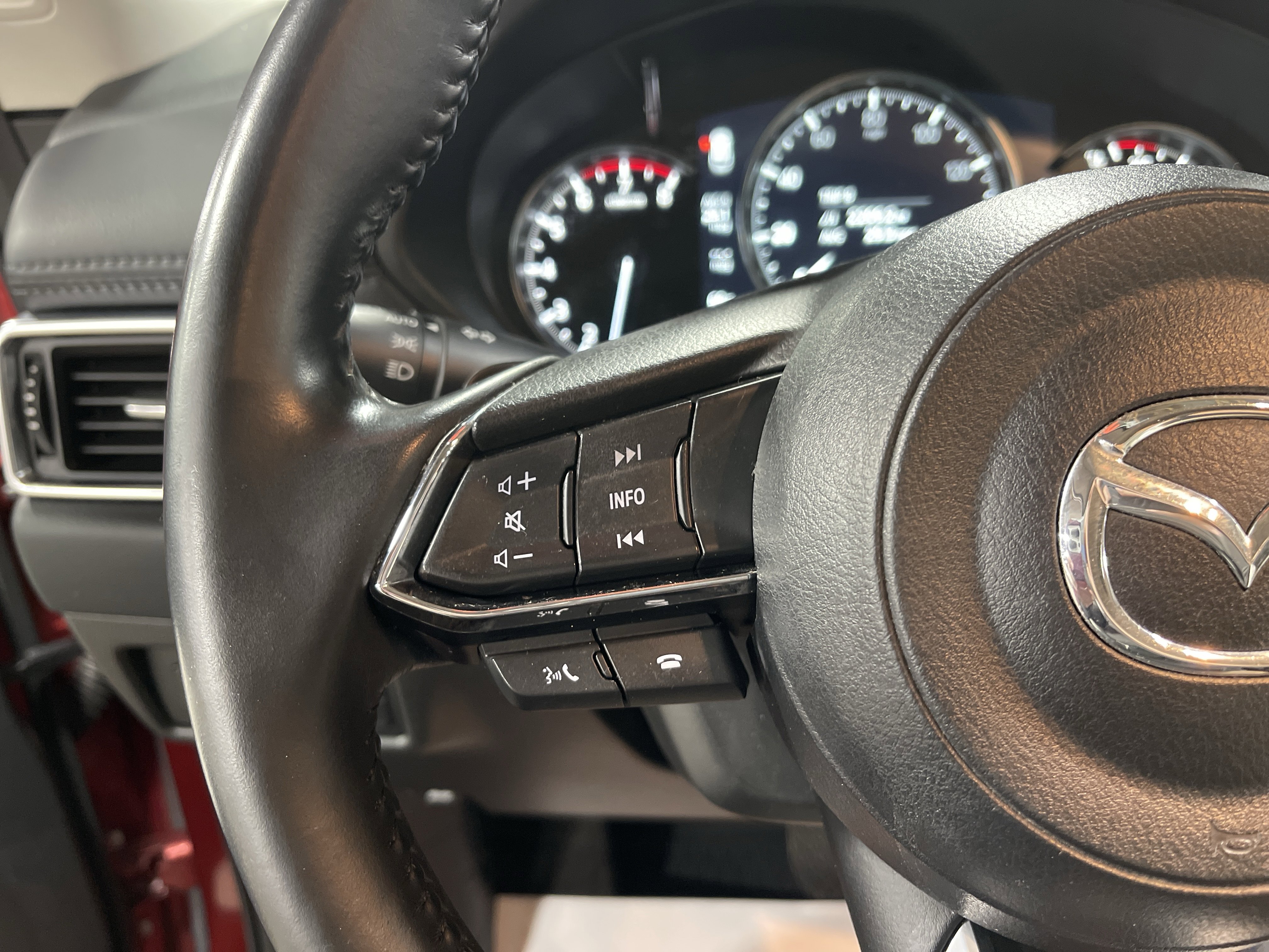 Used 2022 MAZDA CX-5 AWD 2.5 S w/ Premium Plus Pkg image 19