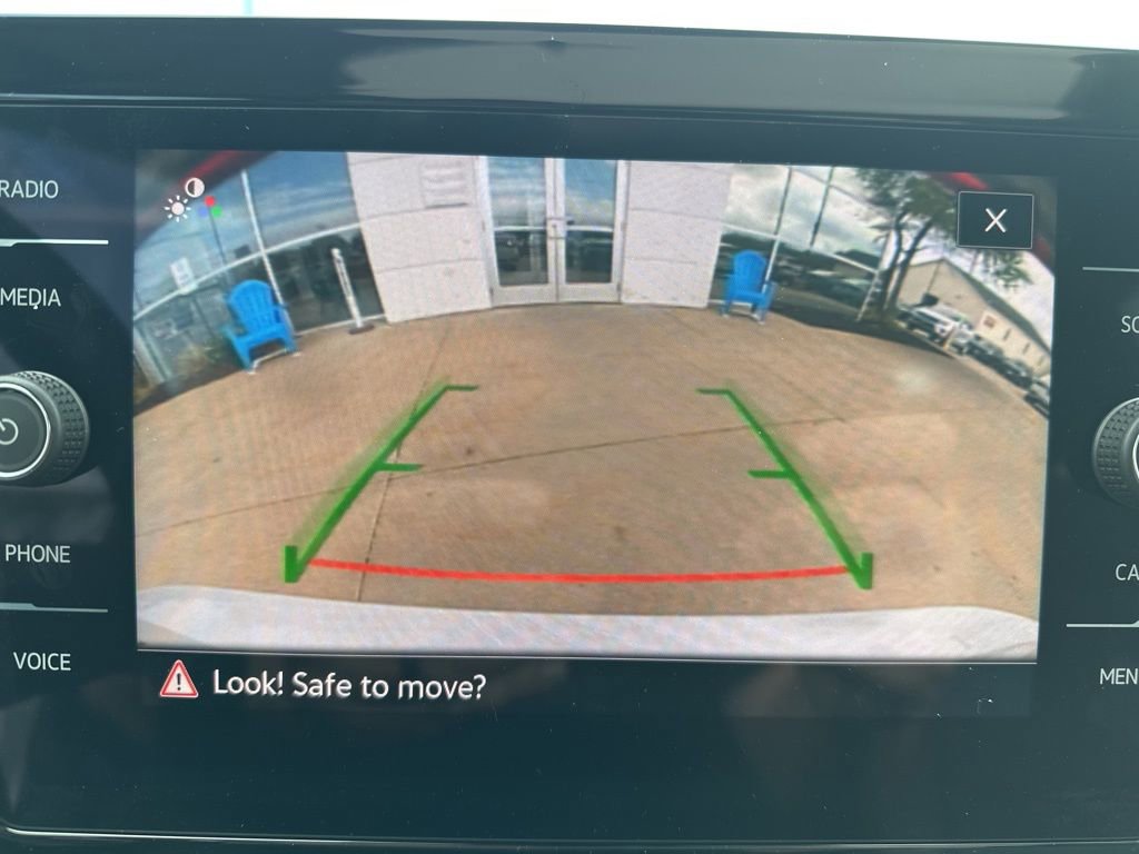 New 2025 Volkswagen Jetta SE image 20