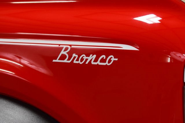 Used 2022 Ford Bronco Badlands image 12