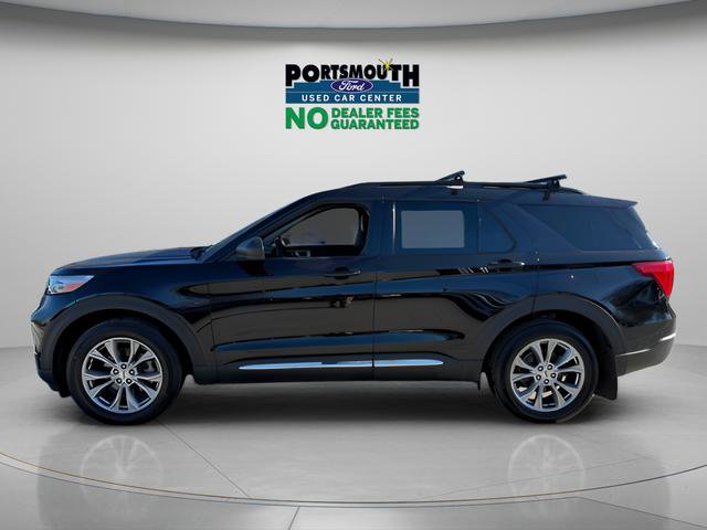 Used 2022 Ford Explorer XLT w/ Equipment Group 202A AWD/4WD image 2