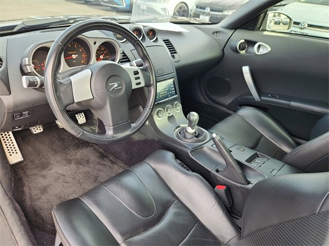 Used 2005 Nissan 350Z Touring image 8