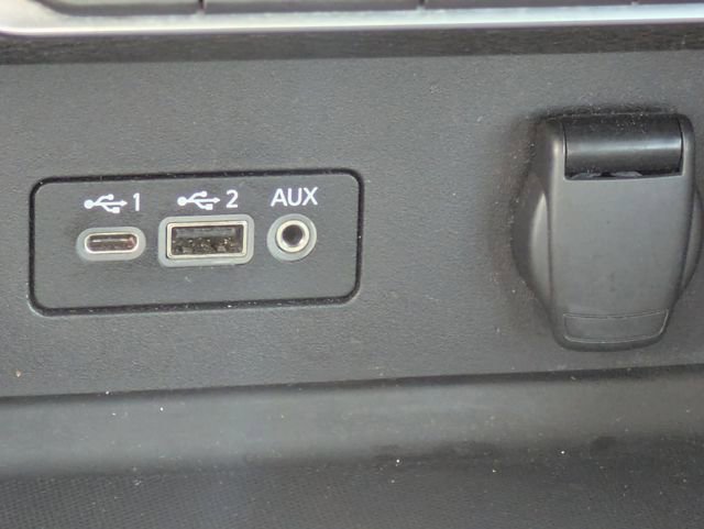 Used 2023 Nissan Sentra SV image 23