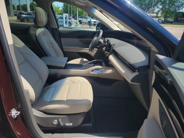 Certified 2024 Lincoln Nautilus Reserve w/ Equipment Group 202A AWD/4WD image 28