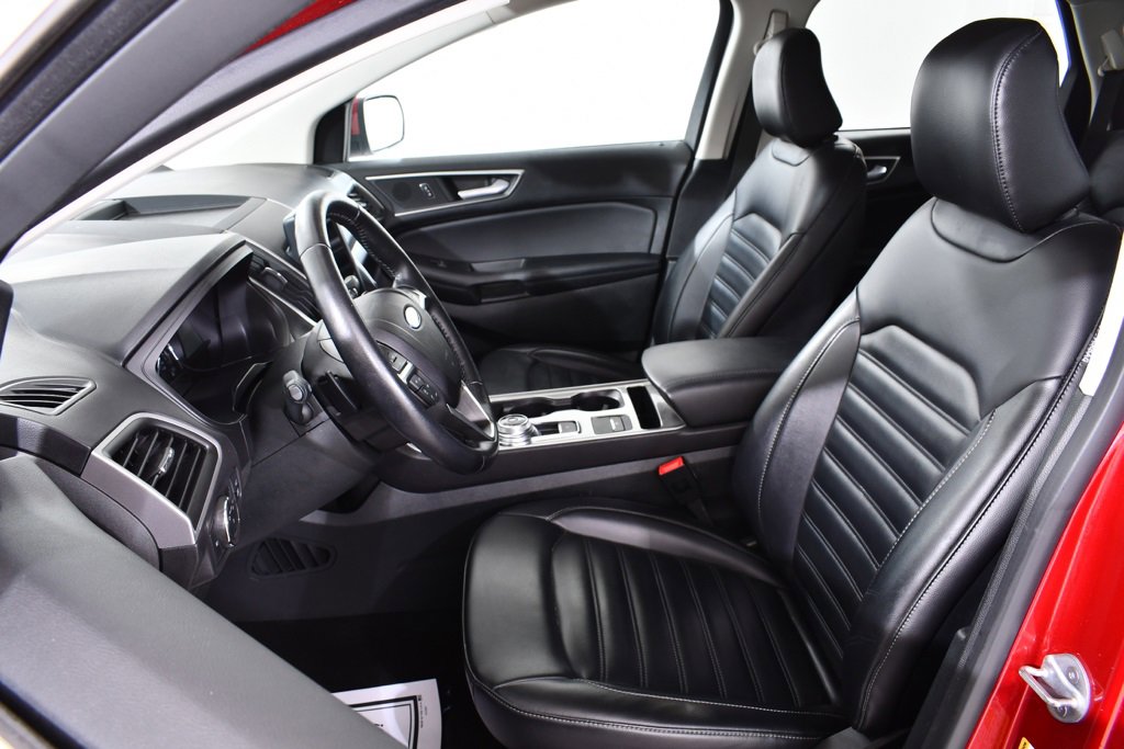 Used 2023 Ford Edge SEL w/ Convenience Package image 6