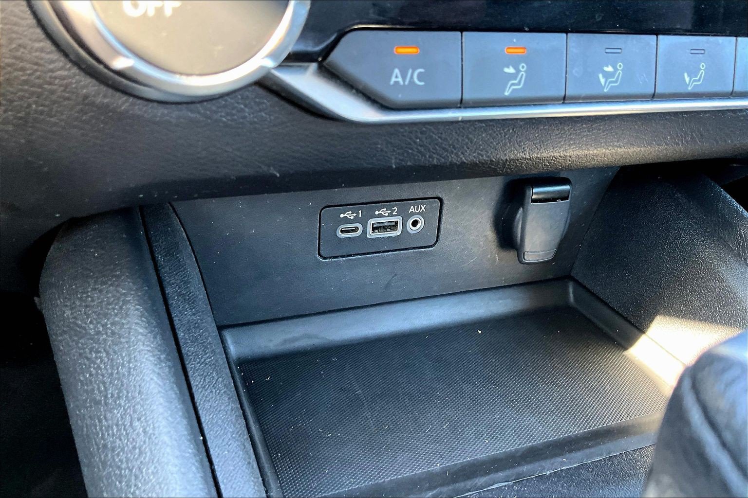Used 2022 Nissan Altima 2.5 SV FWD image 16