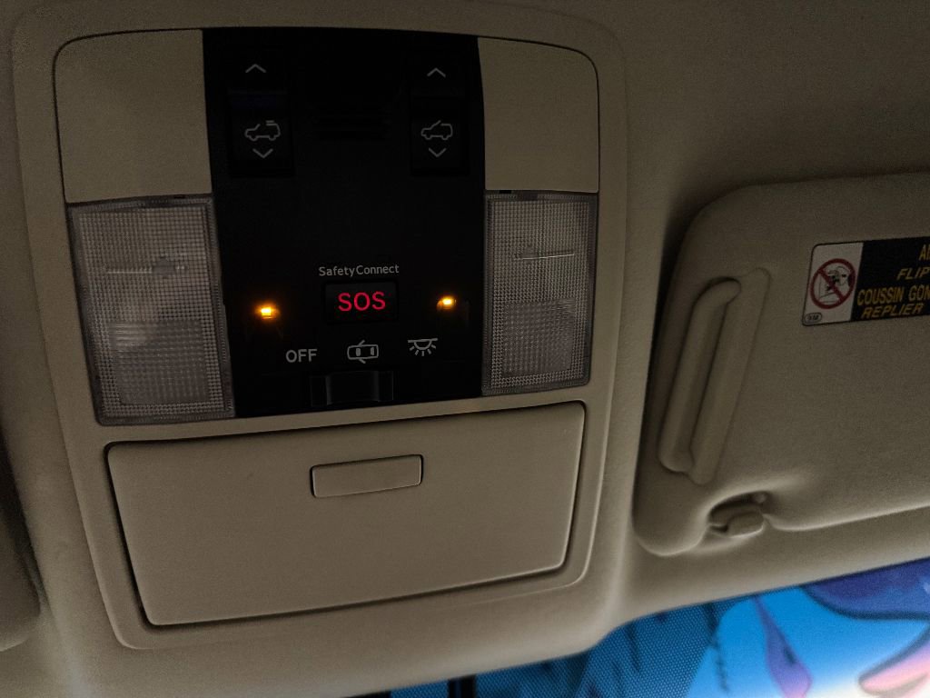 Used 2017 Lexus GX 460 Premium w/ Premium Package image 23
