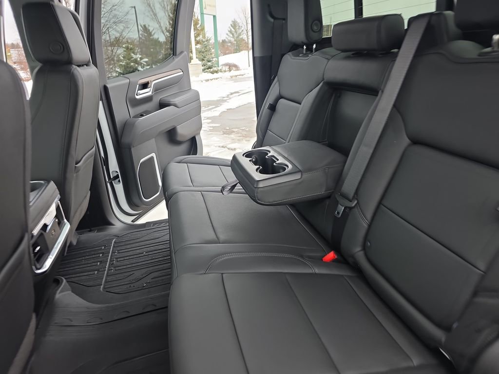 New 2026 GMC Sierra 1500 Elevation w/ Elevation Premium Package AWD/4WD image 13