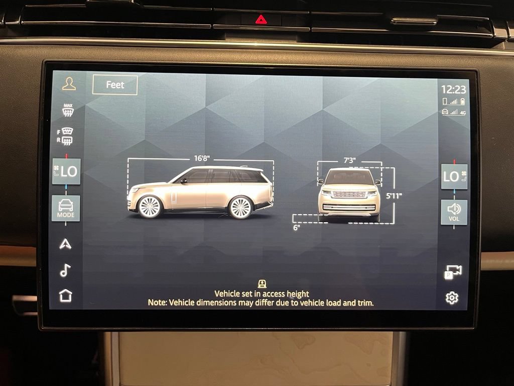 Used 2024 Land Rover Range Rover SV AWD/4WD image 86