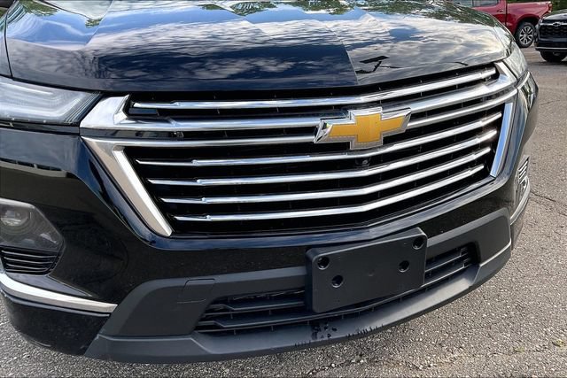 Used 2023 Chevrolet Traverse Premier AWD/4WD image 31