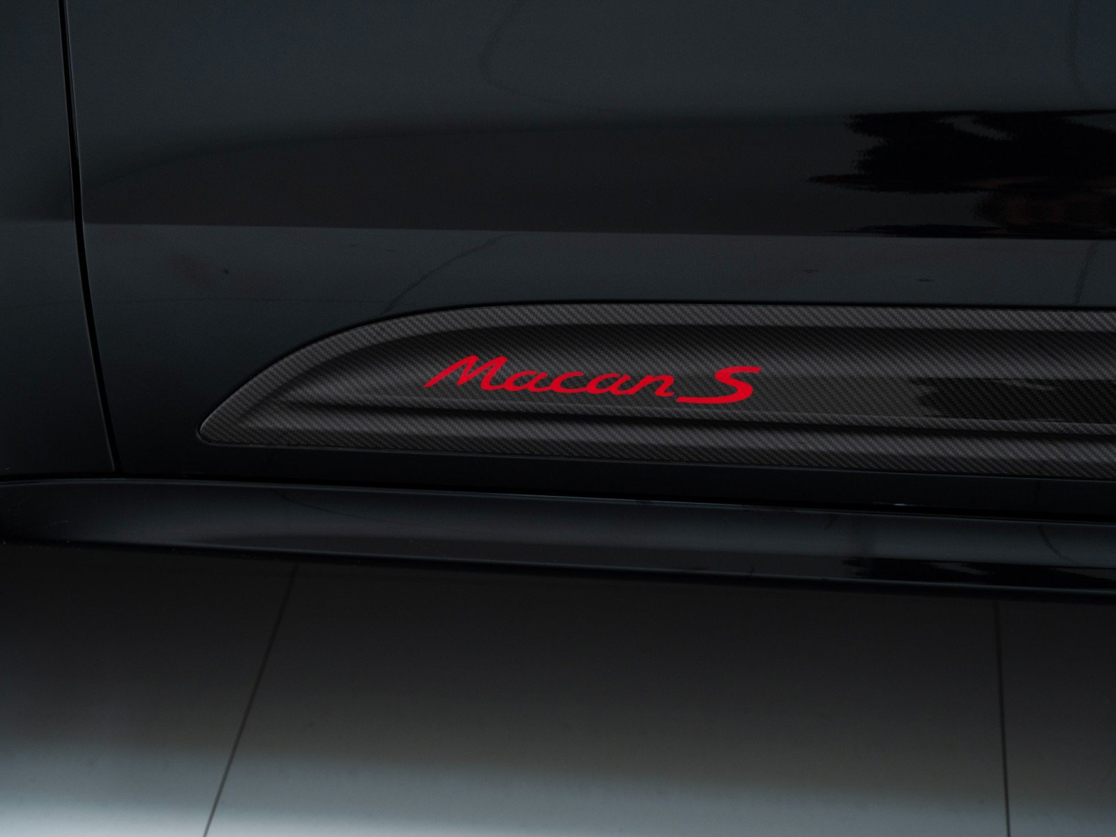 New 2026 Porsche Macan S AWD/4WD image 13