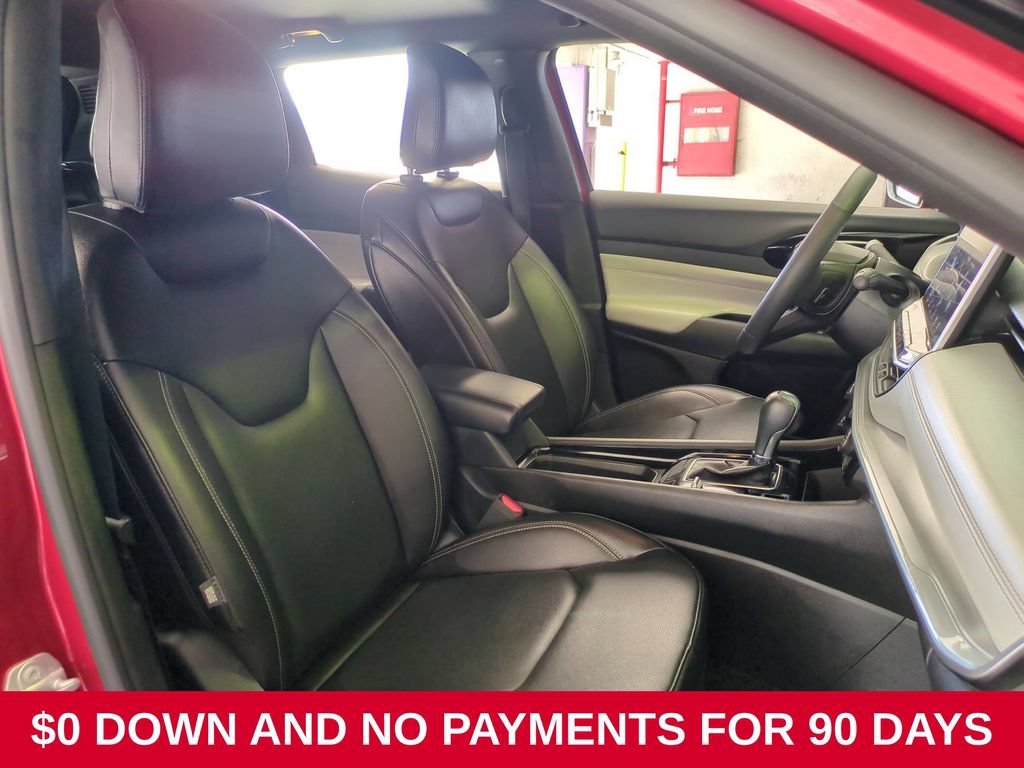 Used 2025 Jeep Compass Limited AWD/4WD image 28