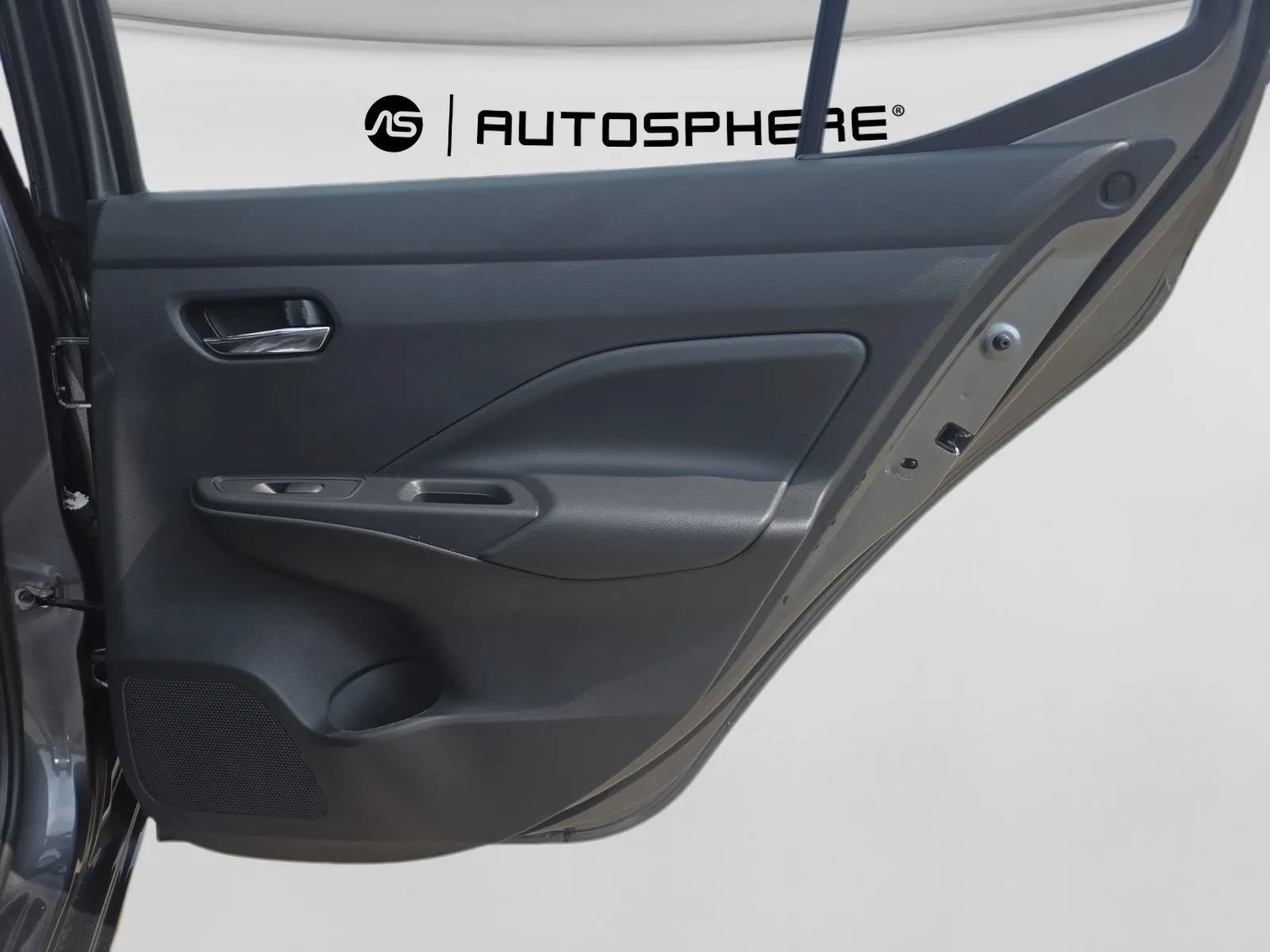 Used 2025 Nissan Versa SV FWD image 29