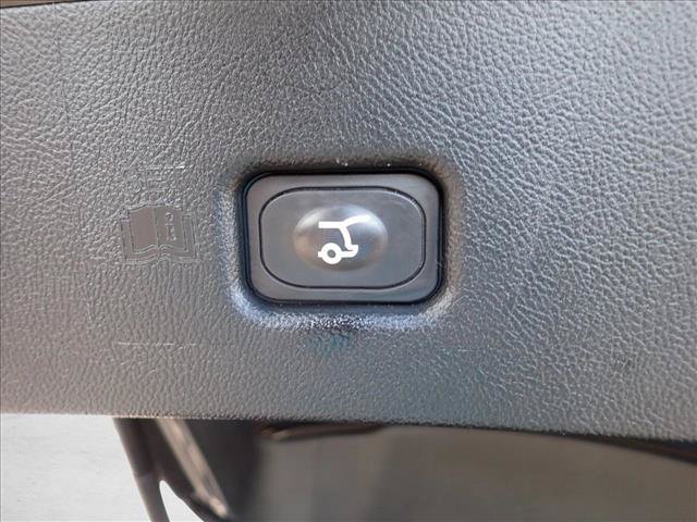 Used 2023 Lincoln Nautilus Reserve w/ Equipment Group 201A AWD/4WD image 9