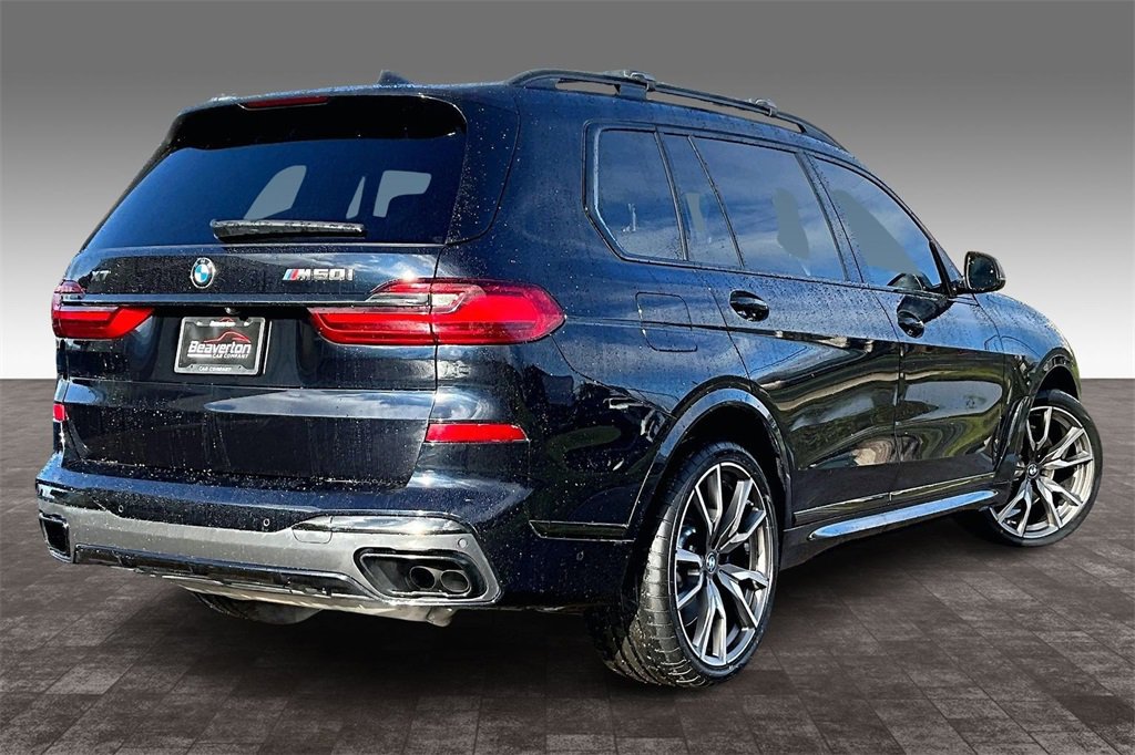 Used 2020 BMW X7 M50i image 14