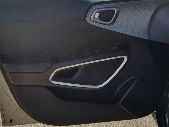 Used 2023 Kia Soul LX w/ Option Group 015 image 9