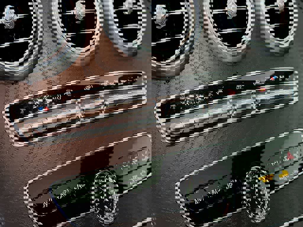 Used 2020 Mercedes-Benz C 300 Sedan image 17