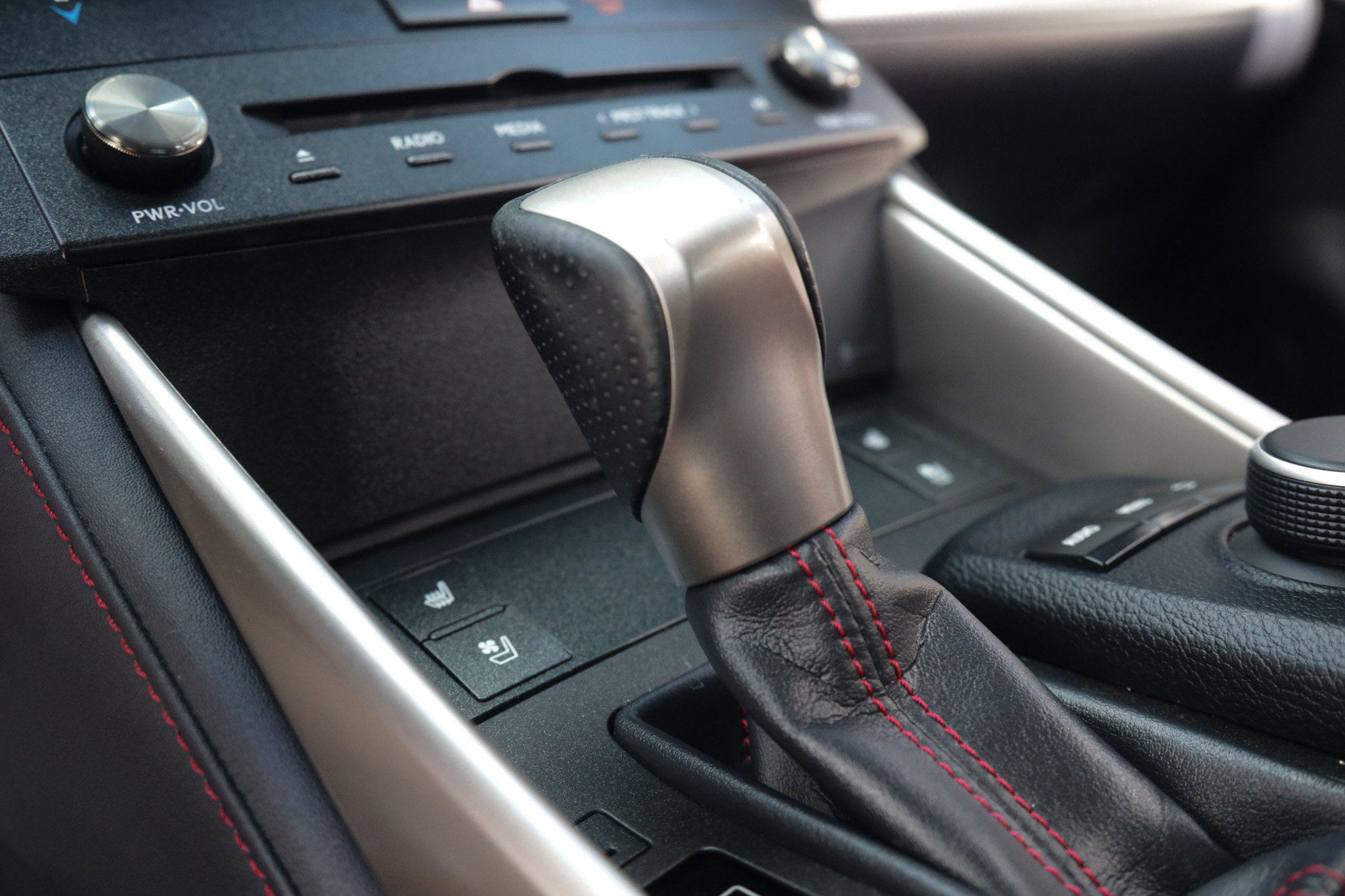 Used 2016 Lexus IS 200t w/ F Sport Package RWD image 43