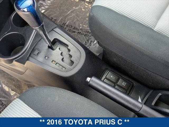 Used 2016 Toyota Prius C Three image 19