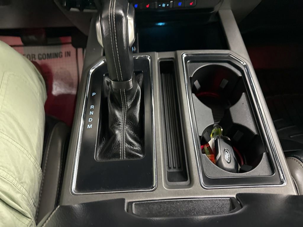 Used 2017 Ford F150 Raptor w/ Equipment Group 802A Luxury image 44