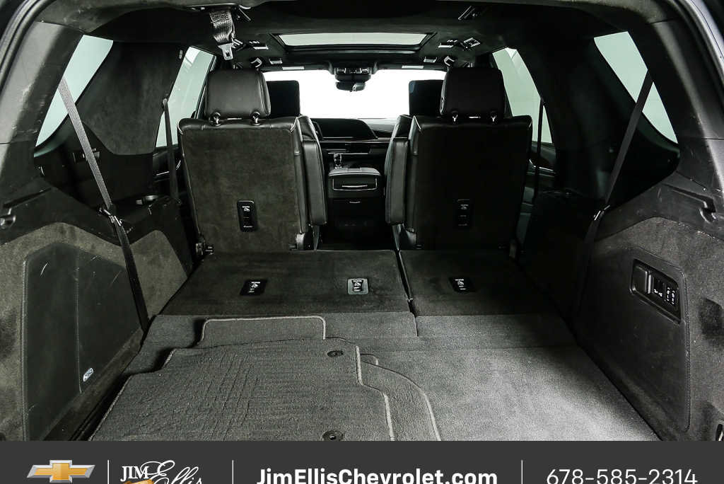 Certified 2023 Cadillac Escalade Sport Platinum w/ LPO, ONYX Package AWD/4WD image 36