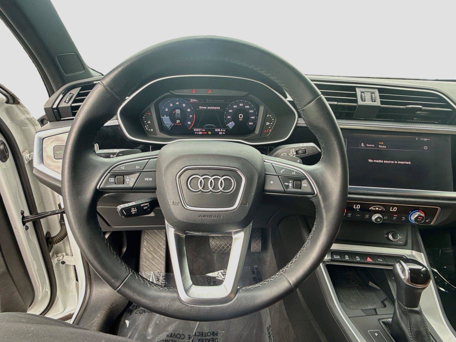 Used 2021 Audi Q3 2.0T Premium Plus w/ Premium Plus Package AWD/4WD image 11
