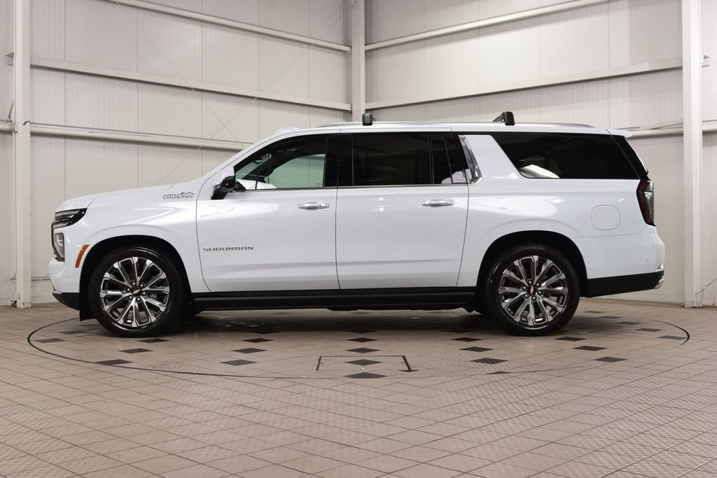 New 2026 Chevrolet Suburban High Country AWD/4WD image 4