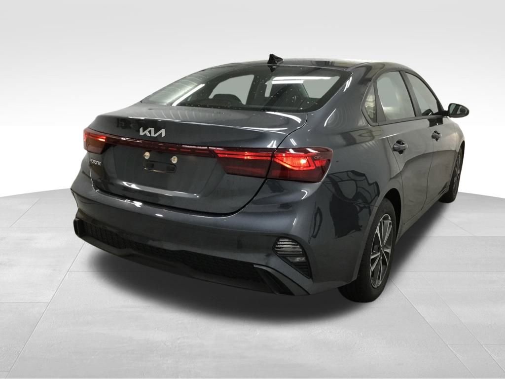 Used 2024 Kia Forte LXS image 14