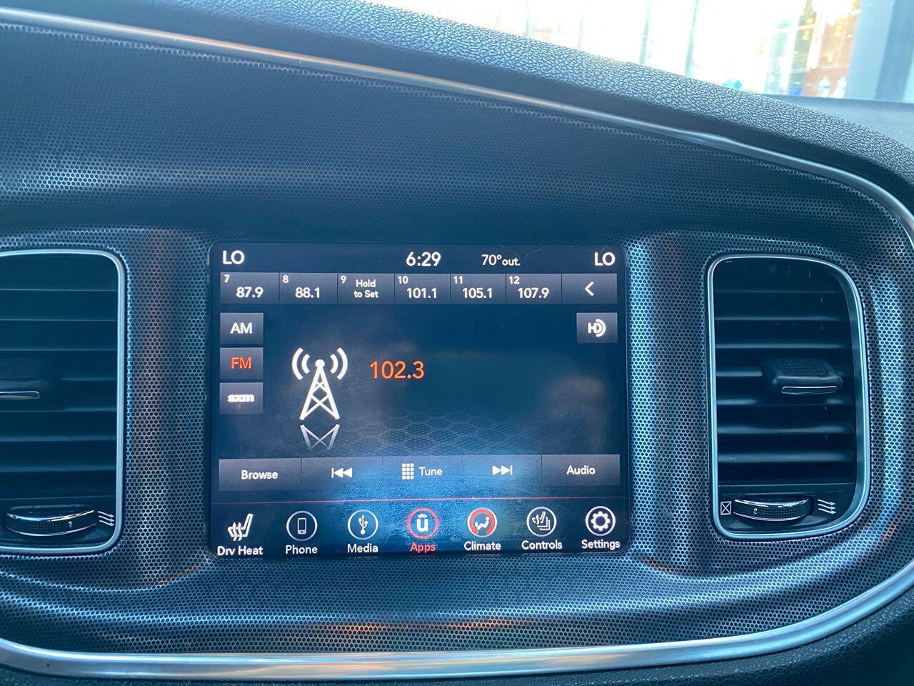 Used 2018 Dodge Charger R/T image 21