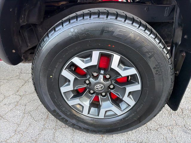 Used 2004 Toyota Tacoma PreRunner image 22