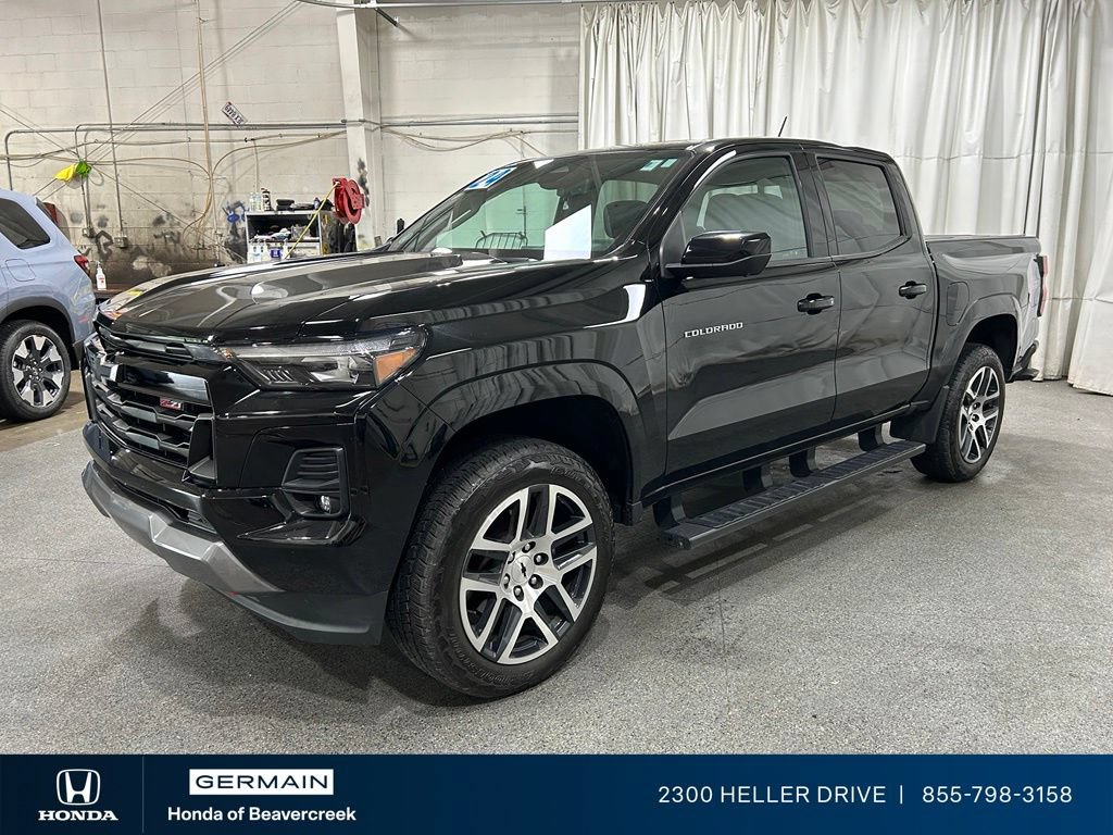 Used 2024 Chevrolet Colorado Z71 w/ Z71 Convenience Package 2 AWD/4WD image 4
