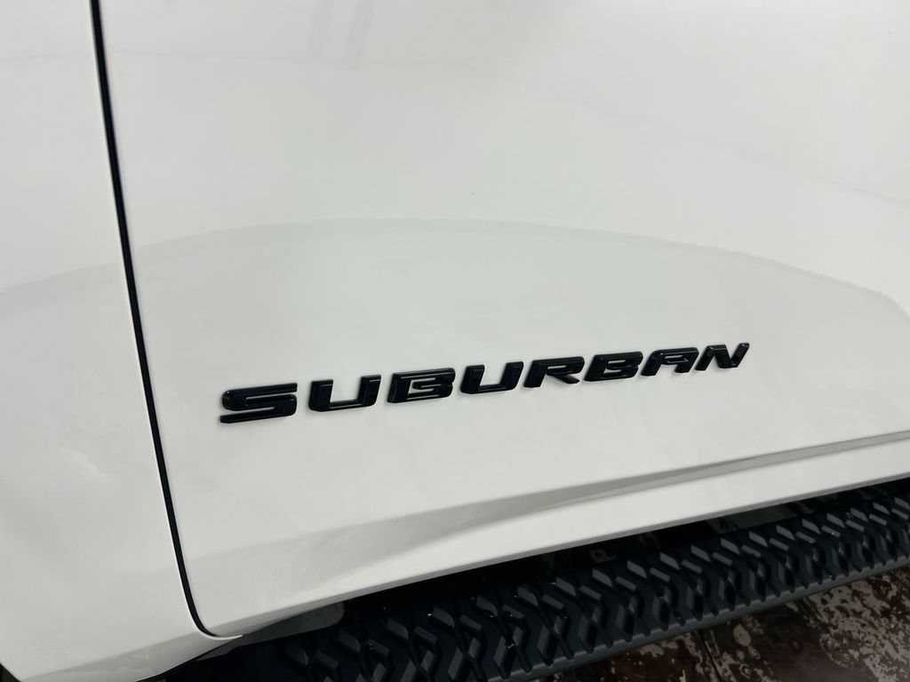 New 2026 Chevrolet Suburban Z71 w/ Z71 Off-Road Package AWD/4WD image 28