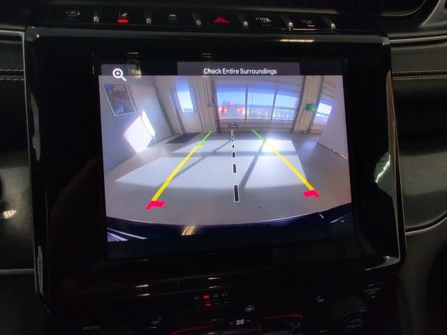 Used 2023 Jeep Grand Cherokee Altitude image 19