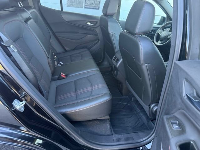Certified 2024 Chevrolet Equinox RS FWD image 16