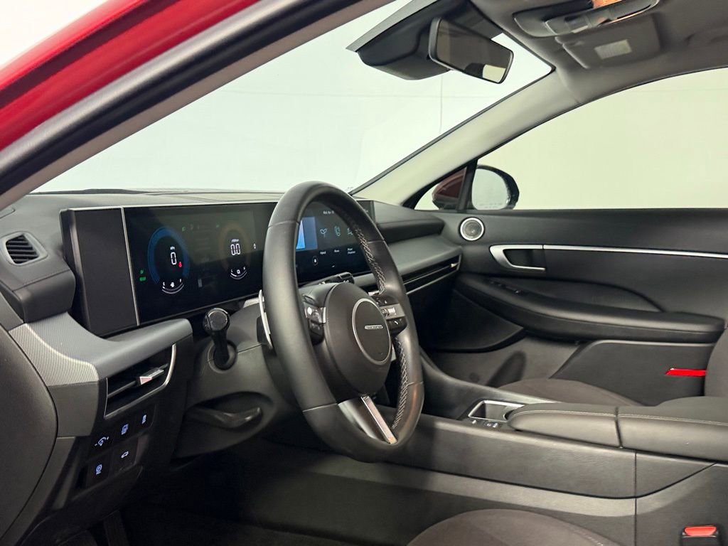 Used 2025 Hyundai Sonata SEL image 22