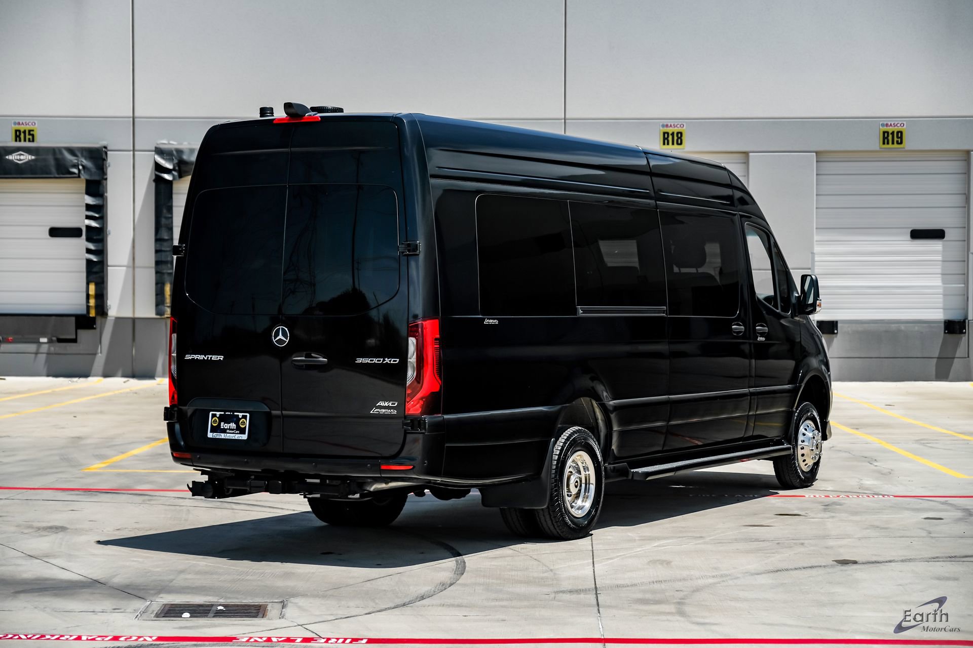 Used 2024 Mercedes-Benz Sprinter 3500 image 18
