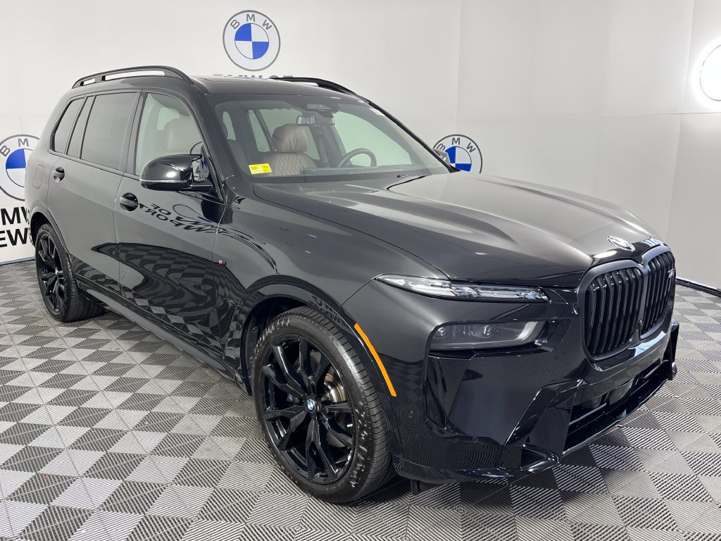 Certified 2027 BMW X7 M60i AWD/4WD image 1