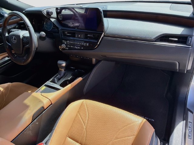 Used 2024 Lexus ES 350 Ultra Luxury w/ Accessory Package (Z2) FWD image 14