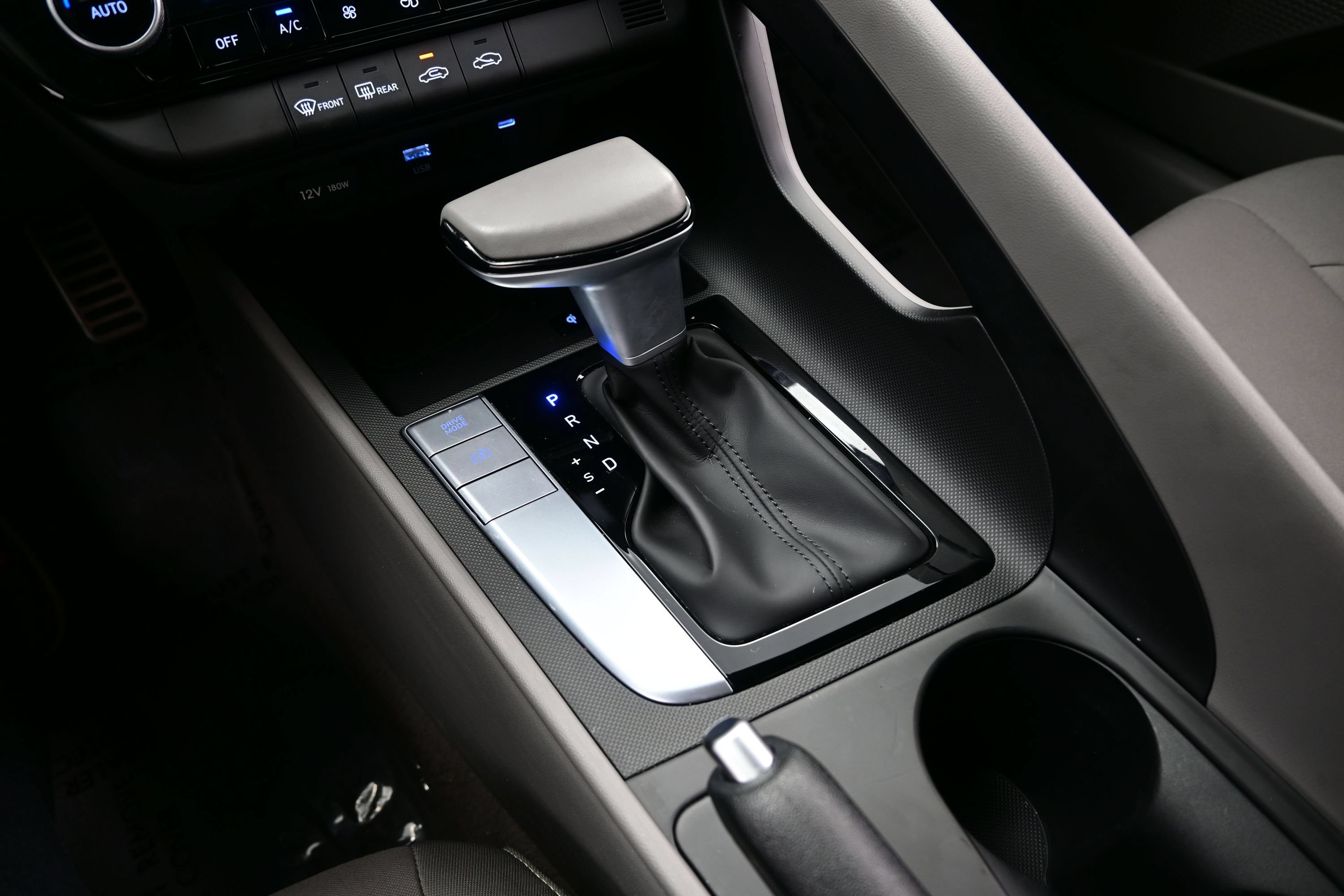 Certified 2025 Hyundai Elantra Sport FWD image 20