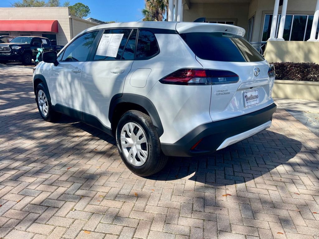 Used 2026 Toyota Corolla Cross L FWD image 3