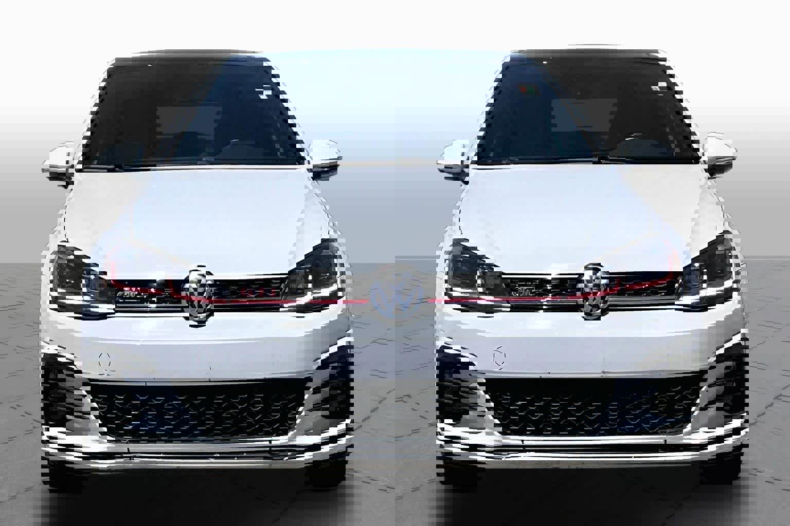 Used 2019 Volkswagen GTI SE FWD image 4