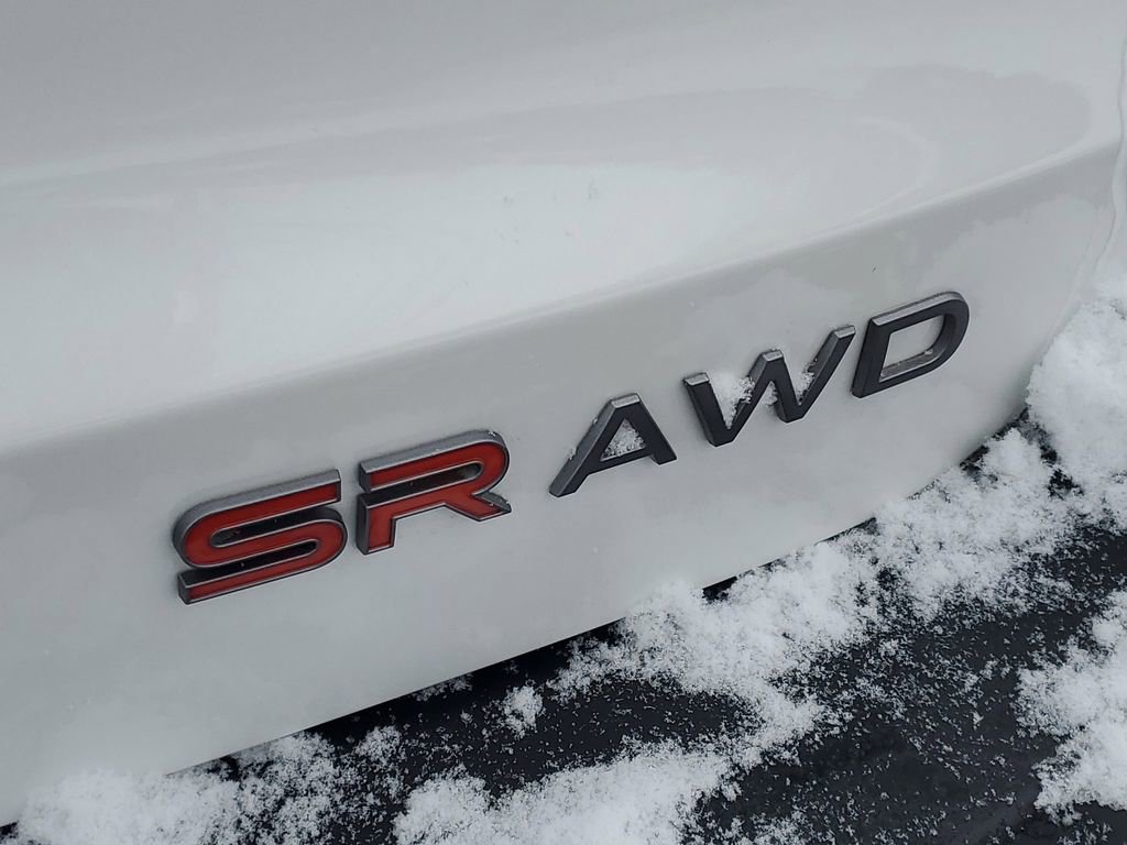 New 2026 Nissan Kicks SR w/ Cold Weather Package AWD/4WD image 6