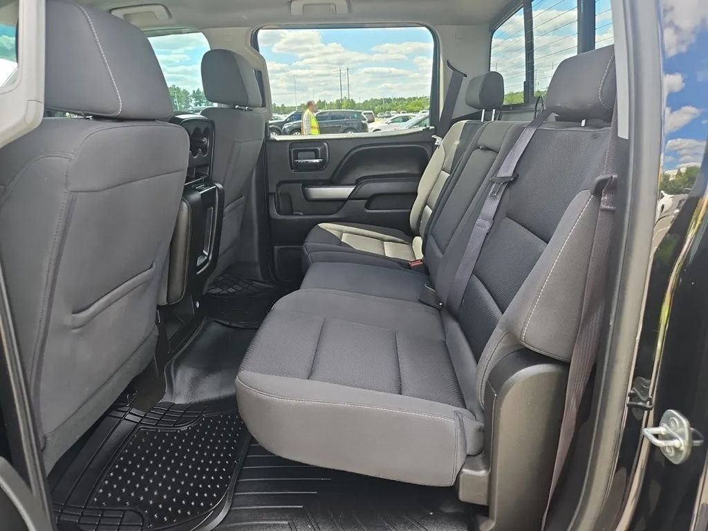 Used 2017 Chevrolet Silverado 1500 LT w/ All Star Edition AWD/4WD image 6