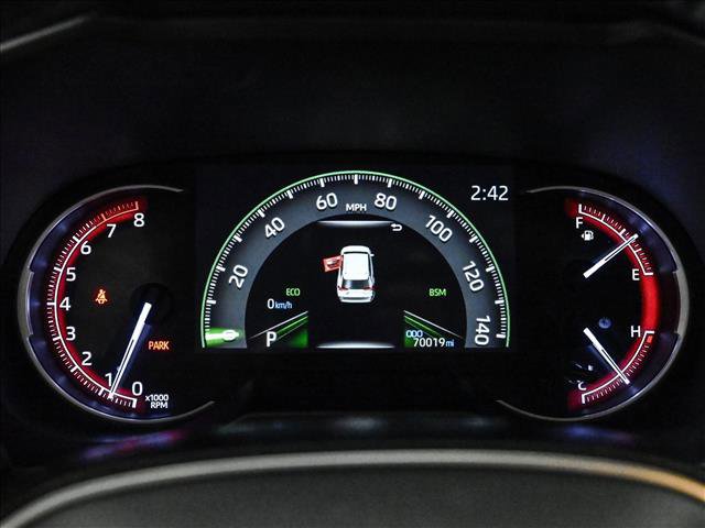 Used 2019 Toyota RAV4 Limited FWD image 11