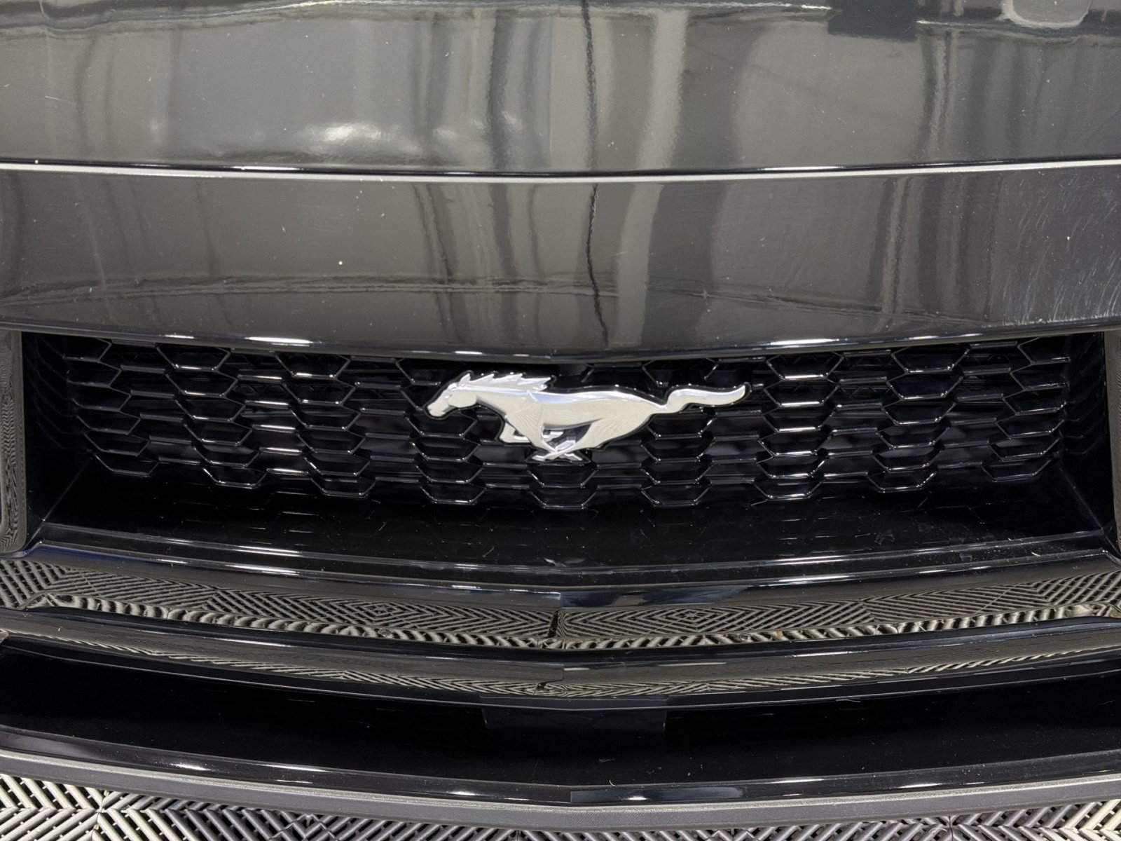 Used 2025 Ford Mustang GT RWD image 12