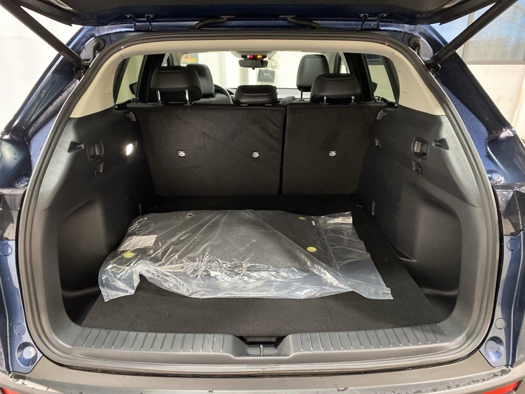 Certified 2025 MAZDA CX-50 AWD 2.5 S w/ Premium Package image 14