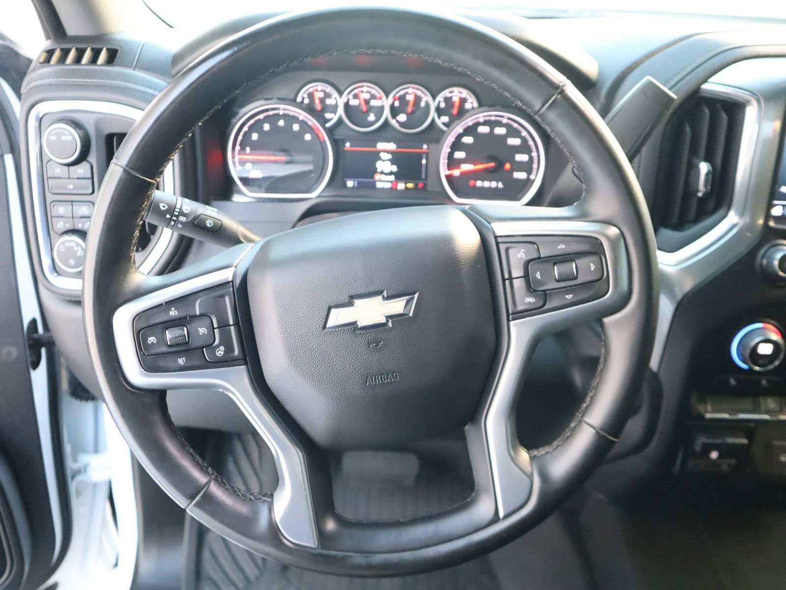 Used 2023 Chevrolet Silverado 2500 LT w/ Convenience Package image 40