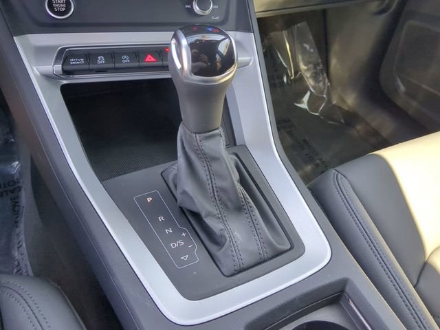 Used 2023 Audi Q3 2.0T Premium w/ Convenience Package image 26